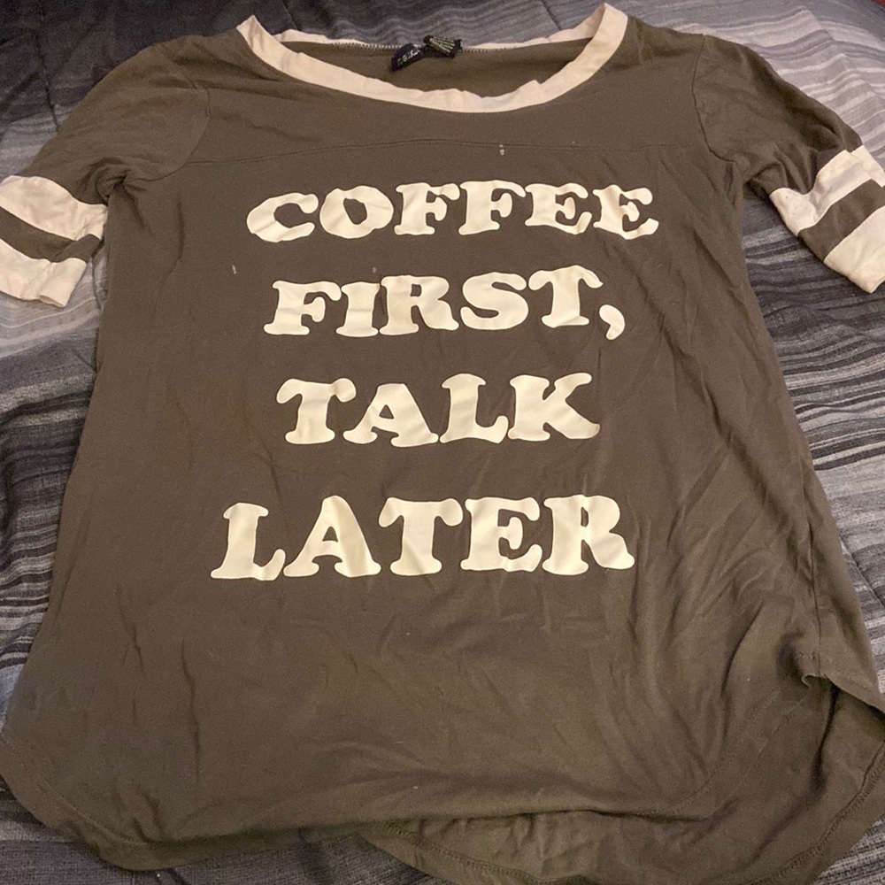 T-shirt to wear around the house
